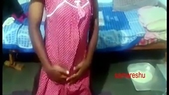 Telugu Par V Svojih 40-Ih Uživa V Dvojni Penetraciji