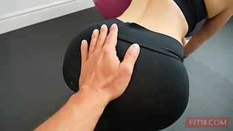 Remaja Amatir Dengan Payudara Besar Mendapatkan Creampie Anal Dalam Video Pov